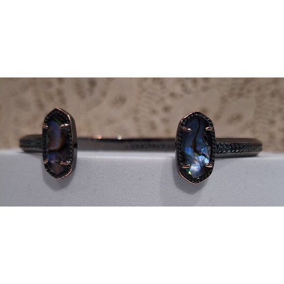 EUC Kendra Scott Elton Abalone Gunmetal Cuff Bracelet - Picture 8 of 10